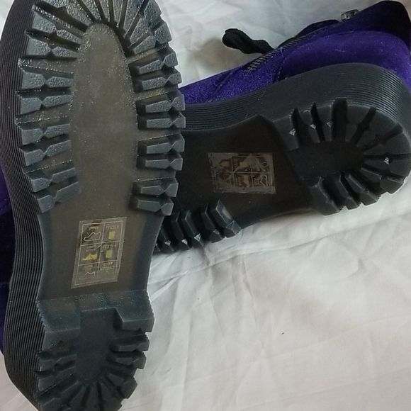 Purple velvet slayr boots - Picture 7 of 7